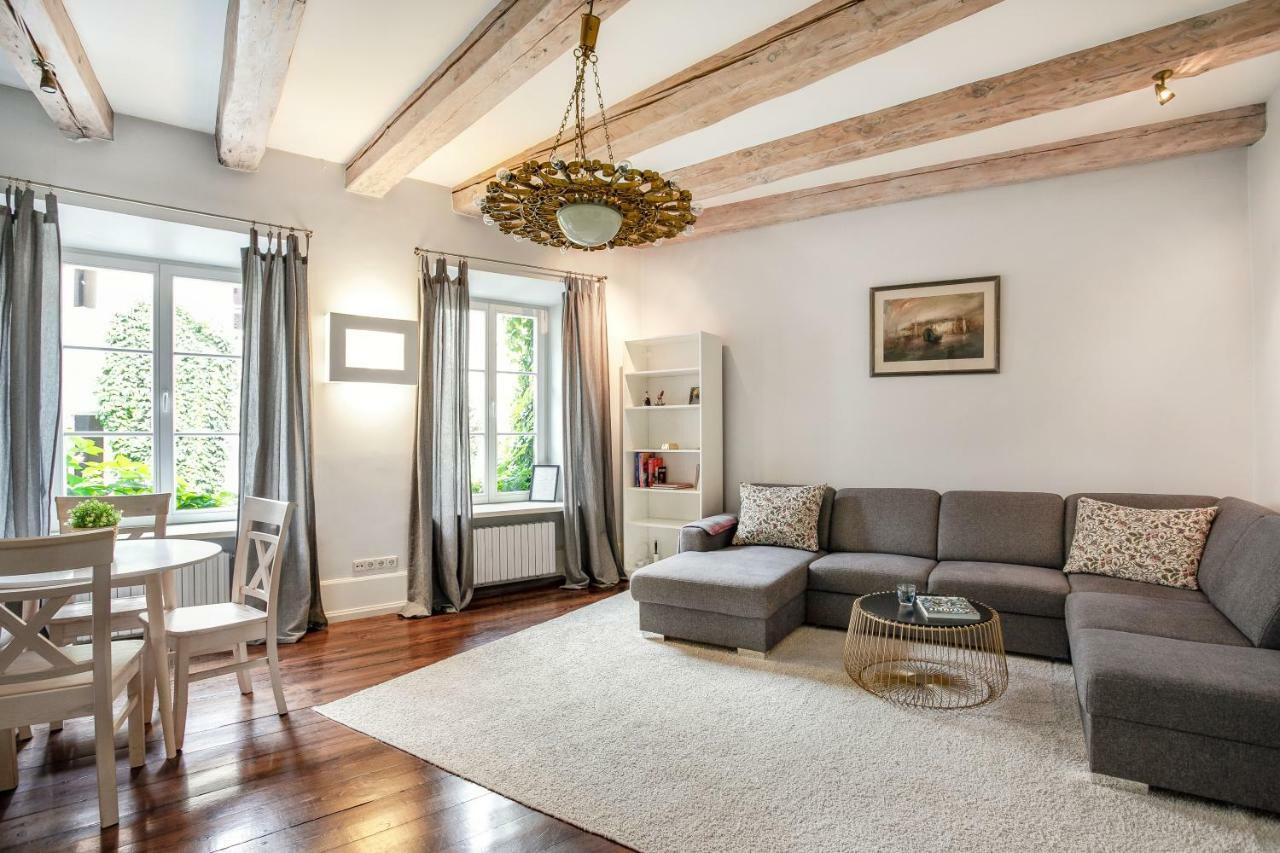 Classy Old Town Apartments By Reside Baltic Vilnius Luaran gambar