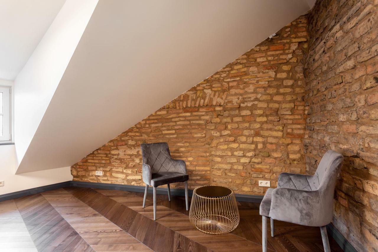 Classy Old Town Apartments By Reside Baltic Vilnius Luaran gambar
